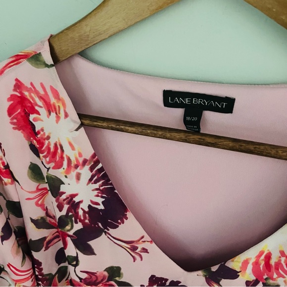 Lane Bryant Pink Floral V Neck Blouse Size 18/20 - Picture 6 of 6